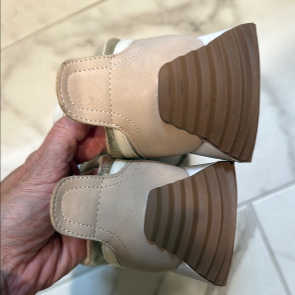 Project Cloud Metallic Gold and Beige Sneakers - Picture 4 of 4